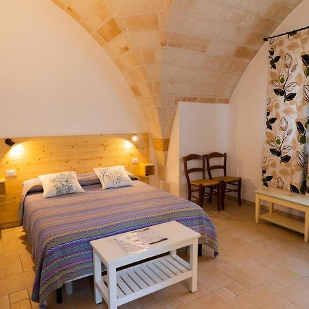 Relais La Giara Pensionat Manduria Exteriör bild